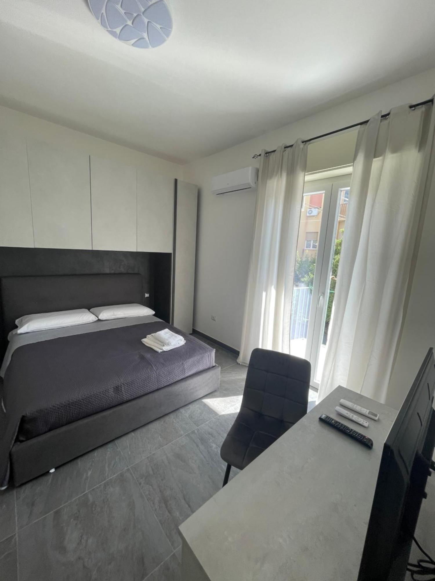 Leos Rooms Caltanissetta Kültér fotó
