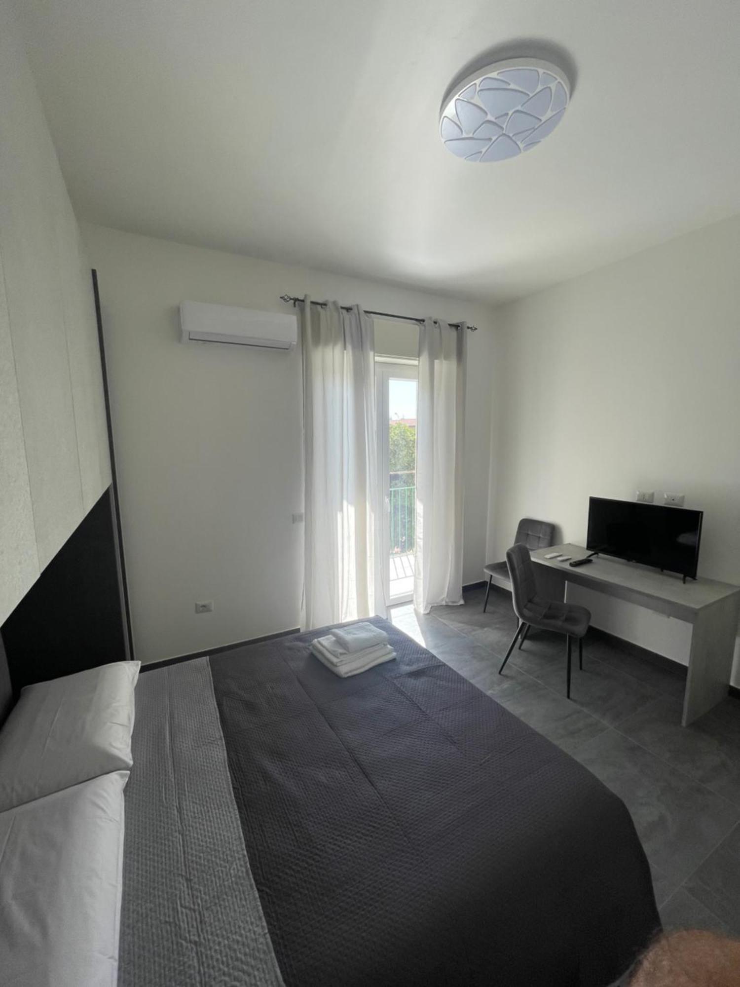 Leos Rooms Caltanissetta Kültér fotó